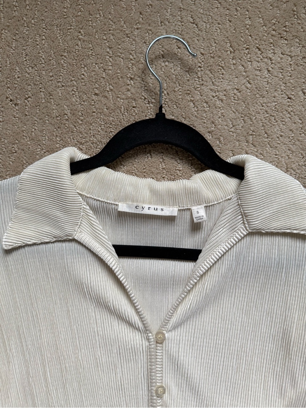Cyrus Blouse - Picture 3 of 3
